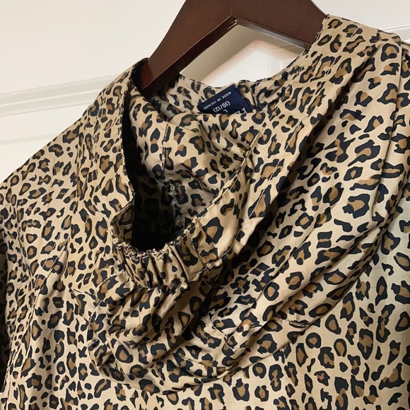Children’s Place Girl’s Cheetah Windbreaker - Picture 6 of 7